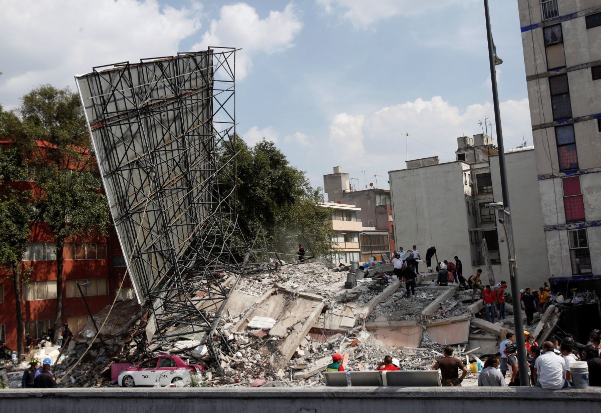 У Мексиці стався масштабний землетрус: понад 150 загиблих (фото, відео)