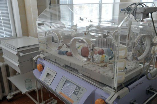 У Львові 12-річна дівчинка народила дитину