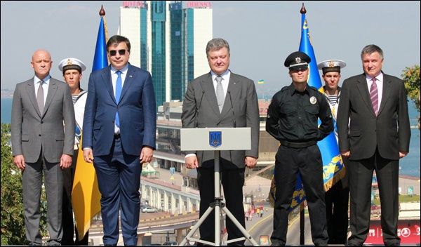 Авакову закидають підігрування Саакашвілі при «прориві» через кордон