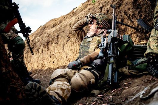 На усіх напрямках: окупанти за добу 13 разів порушили перемир'я