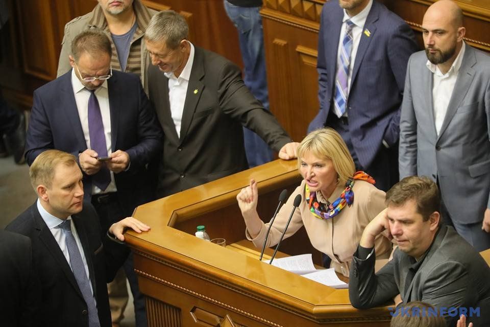 Ірина Луценко вимагала «винести козла» Юрія Левченка із Верховної Ради (відео)