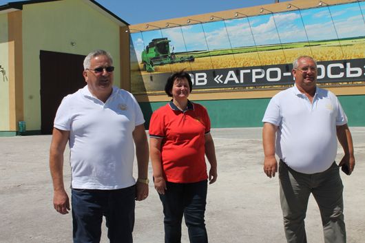 Підняте з колін господарство спроможне врятувати й село: доведено умілим керівником