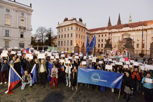 У Чехії відбулася акція протесту на заяву президента щодо анексованого Криму