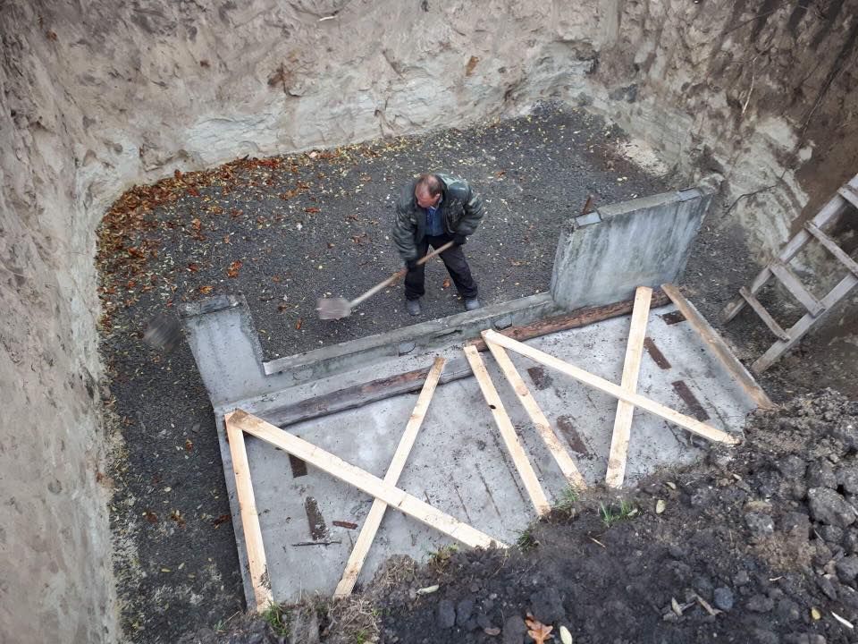 У черкаському парку, без усіляких дозволів, окопується церква московського патріархату