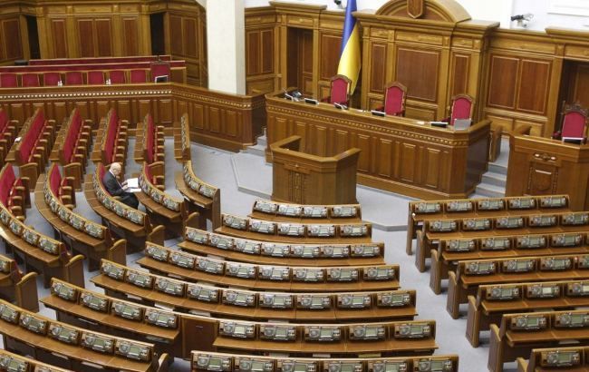 Депутати поставили новий рекорд з низької відвідуваності Ради