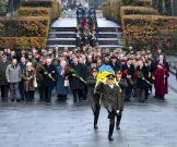 покладання квітів