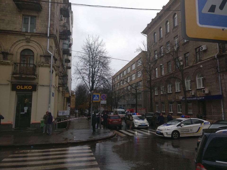 Арсен Аваков підтвердив обшуки у свого сина Олександра (фото)