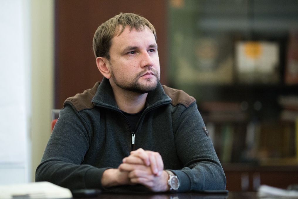 В’ятрович обурений закидами Польщі щодо варварів-українців