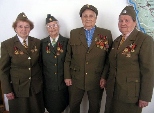 «Я буду крізь сльози сміятись!»: історія боротьби 90-річної підпільниці ОУН Анастасії Грабовської