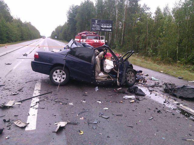 Загибель політологів під Рівним: водій вантажівки навмисне врізався в машину загиблих