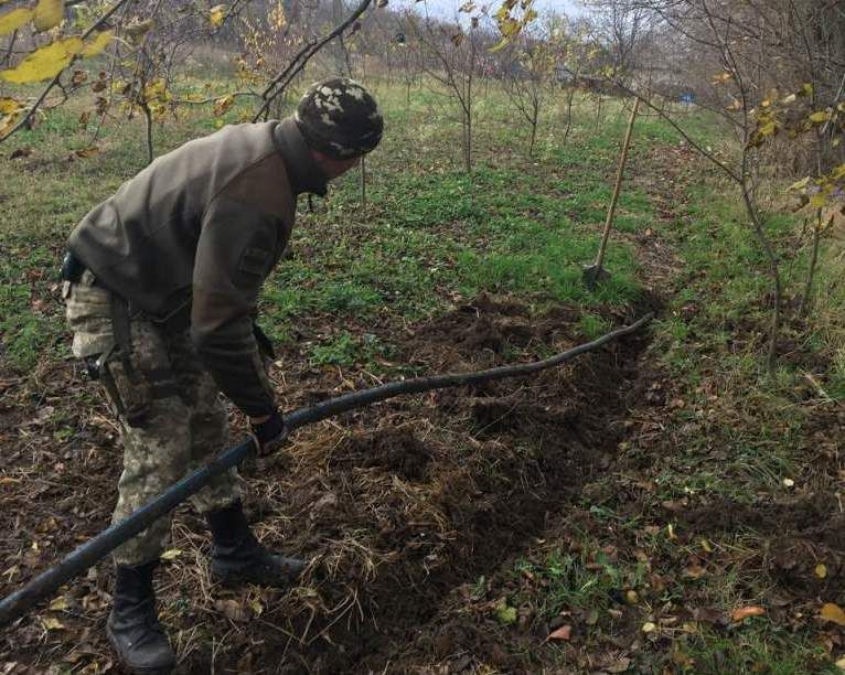В Сокирянах знайшли 150-метровий спиртопровід до Молдови
