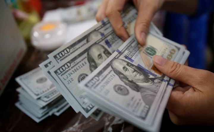 До України перерахували з-за кордону майже 2 мільярди доларів