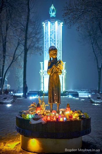 Так вовчо повзли людомори: як про винищення голодом українців розповідає Тимоті Снайдер