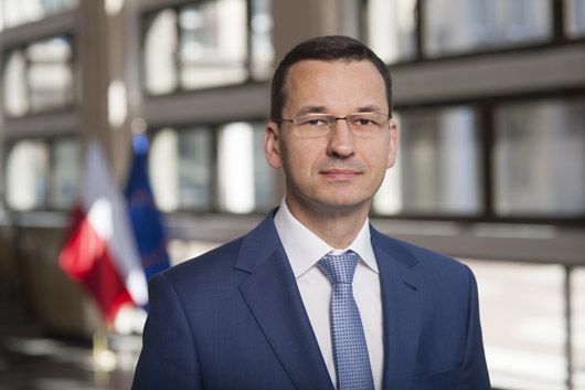 Нові люди зі старою риторикою: чого варто очікувати Україні від нового уряду Польщі