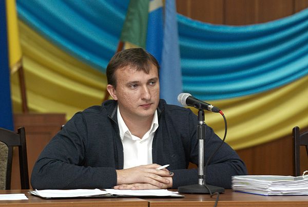 Мер Ірпеня Володимир Карплюк отримав підозру в керівництві злочинної групи