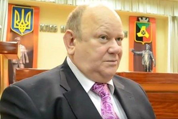 Екс-мер Торецька сховався в автобусі журналістів, щоб його не відправили в «ДНР»