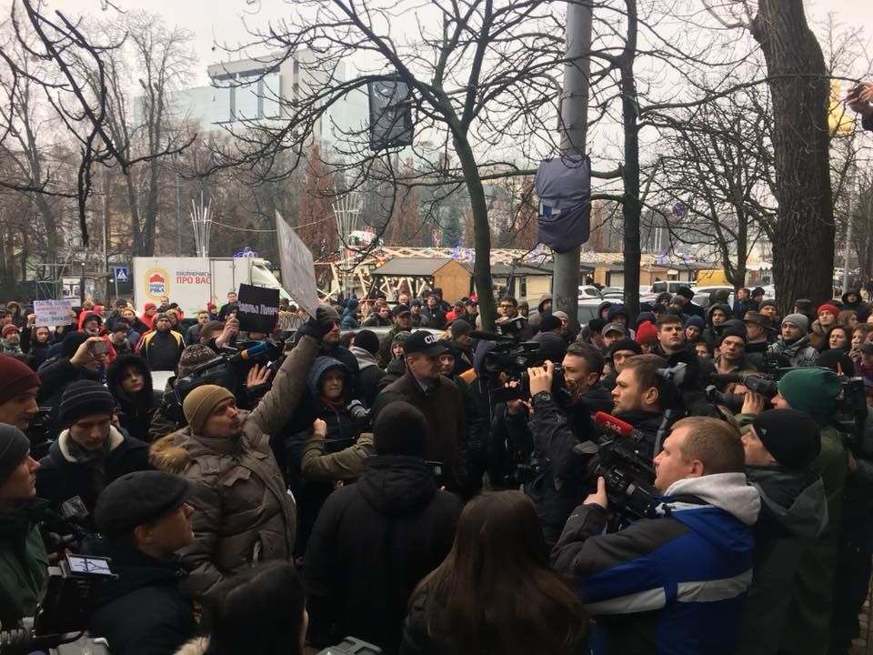 У Києві проходить акція з вимогою знайти вбивць Ірини Ноздровської