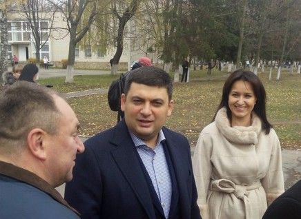 Гройсман продав нерухомість на 8,8 млн грн своїй дружині Олені
