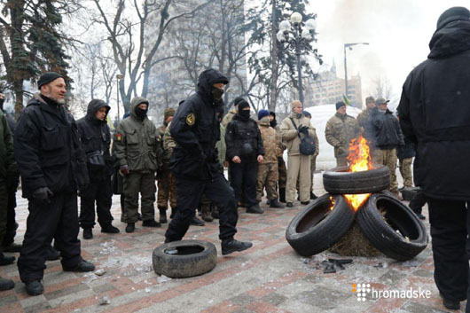Між краплями: чому Рада не може дійти згоди щодо закону про деокупацію Донбасу