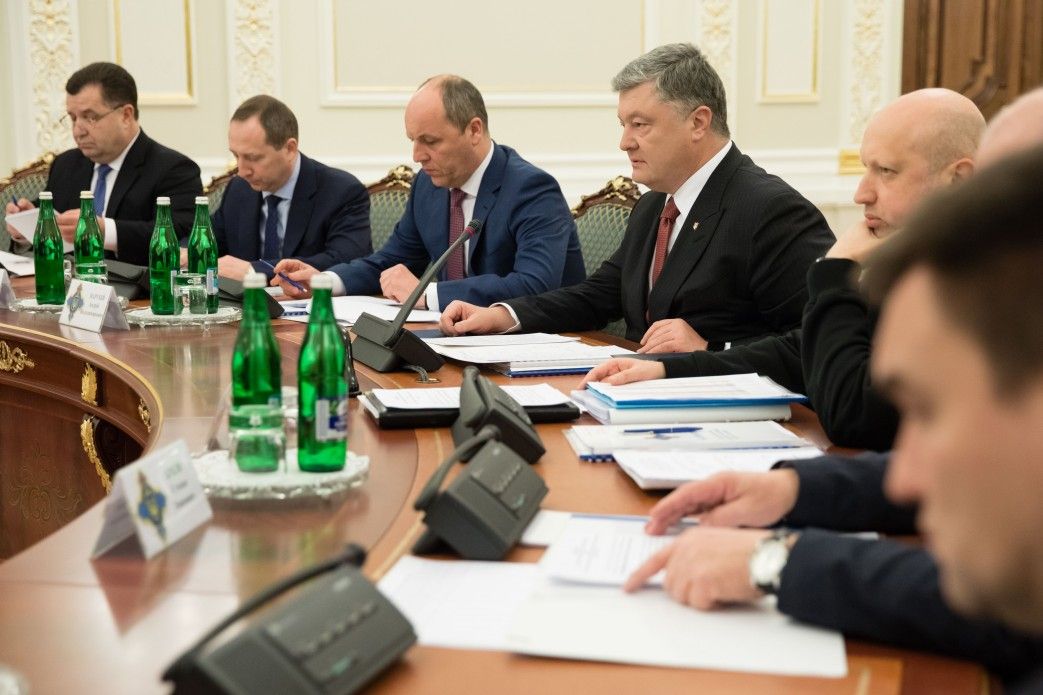 Порошенко підтвердив надання Україні американських Javelin