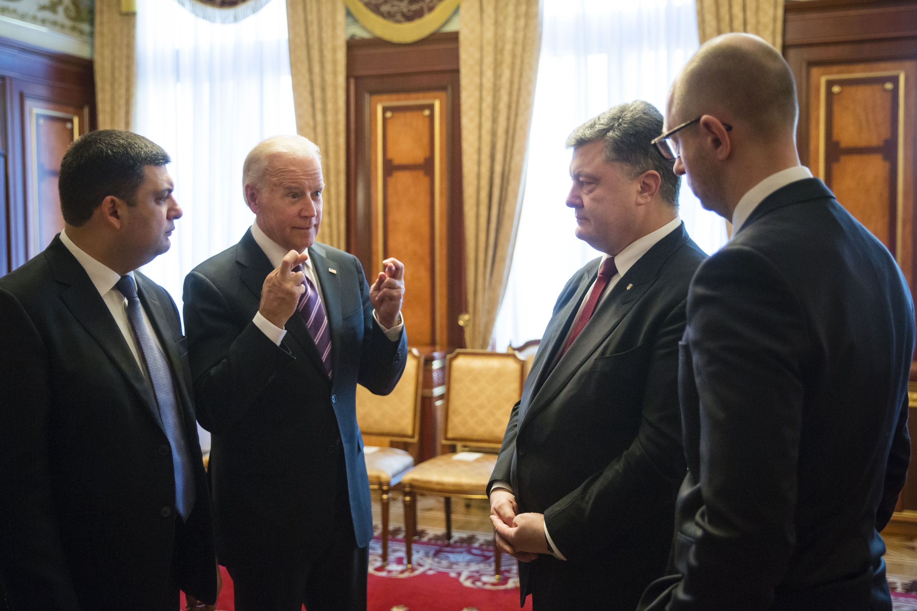 Байден розповів, як домігся звільнення корумпованого генпрокурора України (відео)
