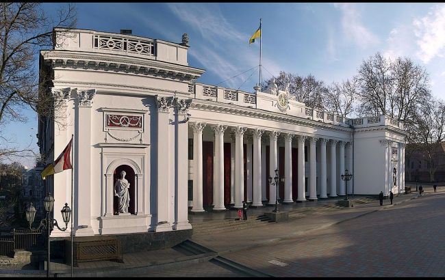 В Одесі поліція евакуювала 60 осіб з мерії через "мінування"