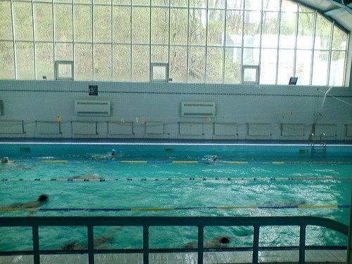 У Львові після плавання в басейні померла десятирічна дівчинка