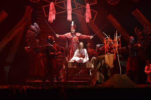 У Київському театрі оперети відбулася прем’єра поетичної драми «Маруся Чурай»
