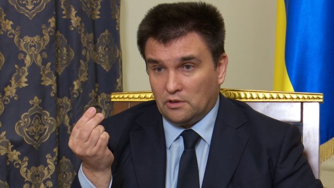 Клімкін попереджає Угорщину про наближення до червоної лінії