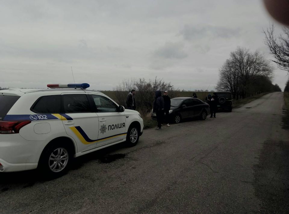 На Запоріжжі п’яні озброєні грабіжники переслідували шкільний автобус