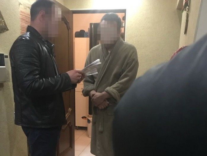 Заступника прокурора Вінничини спіймали на хабарі в $6 тисяч