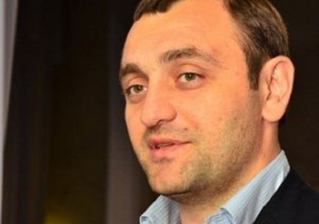 У Франції спіймали «тітушковода» Армена Саркісяна