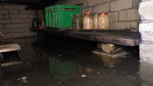 У підвалах по коліно води: У Черкасах затопило мікрорайон