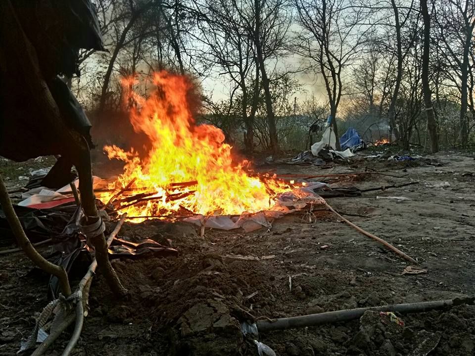 Арсен Аваков осудив напад на табір ромів на Лисій горі в Києві