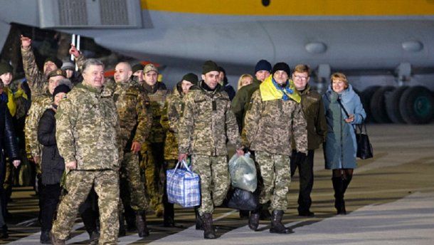 Екс-полонені терористів досі не отримали 100 тисяч компенсації через бюрократичну тяганину