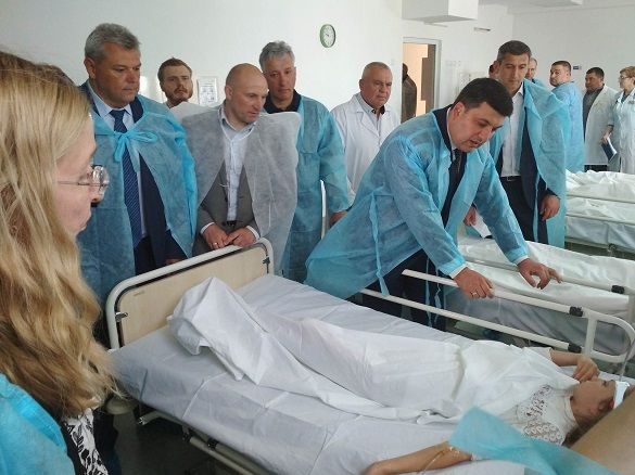 Гройсман озвучив версію масового отруєння дітей у Черкасах