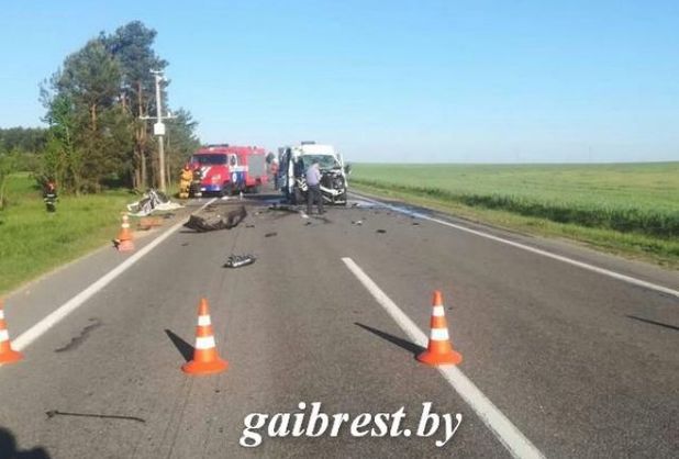 У Білорусі потрапила в аварію дитяча футбольна команда з України: є жертви