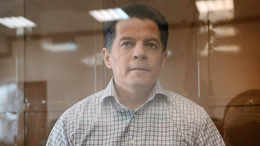 12 років від Кремля: як світ відреагував на вирок Роману Сущенку та чи можуть його обміняти