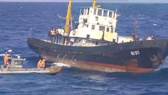 Шість українських моряків повернулися після півторарічної заборони на виїзд із Греції