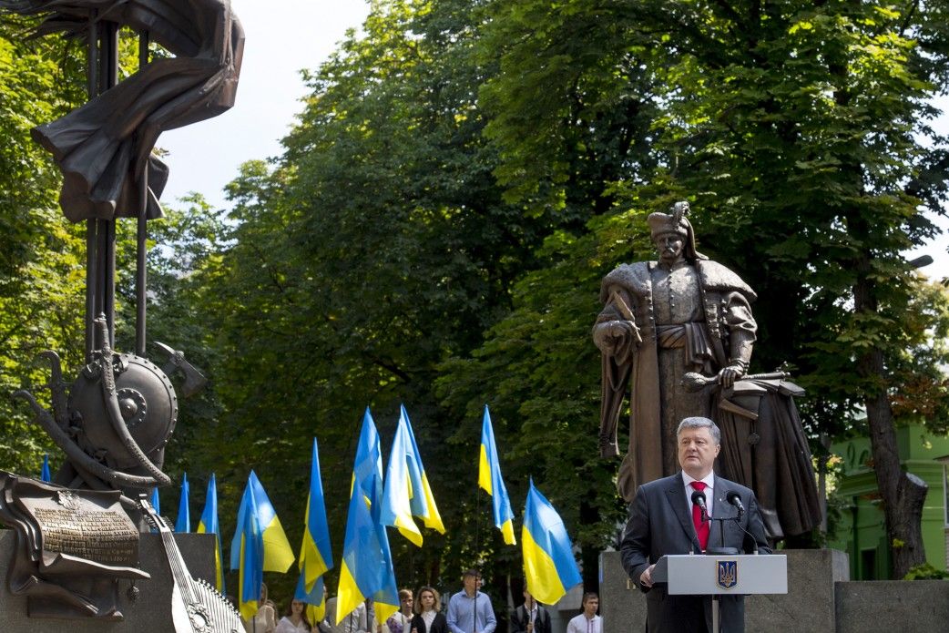 Петро Порошенко анонсував зміни до Конституції (відео)