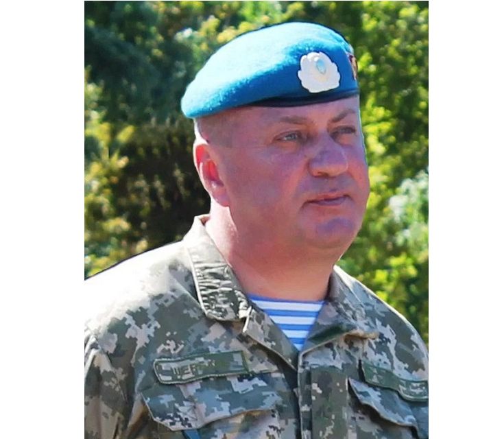 Полковник Павло Щербань отримав ножове поранення біля магазину в Житомирі