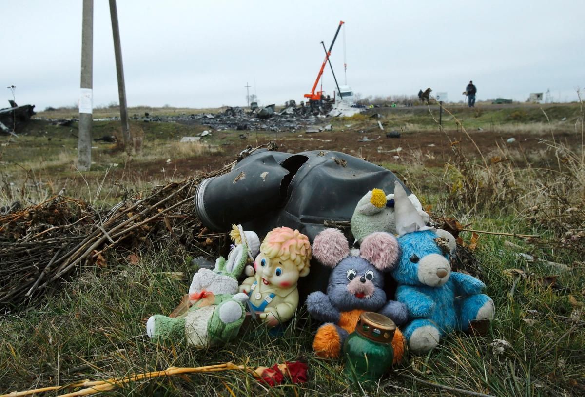 Трагедія MH17 чотири роки потому: Велика сімка вимагає сумлінної співпраці Москви