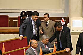 Одним кріслом менше