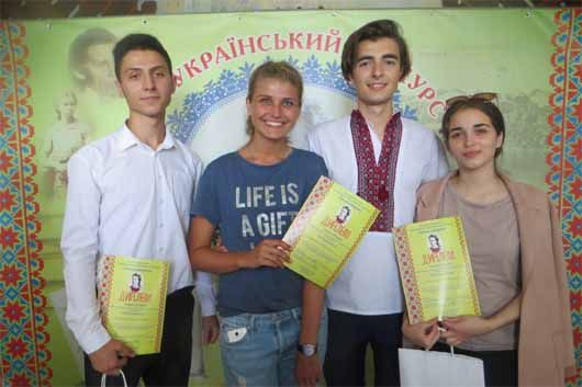 Незламна сила слова: «Лесині джерела» зібрали читців класики у Новограді-Волинському