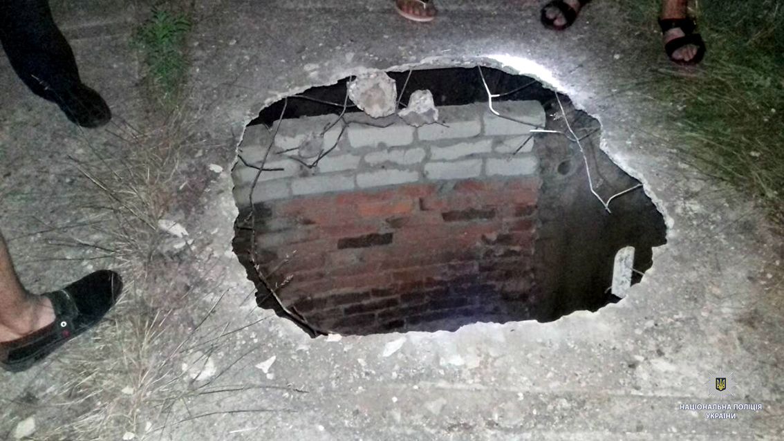 У Лозовій затримали двох військових, які вбили та викинули тіло колеги в каналізацію