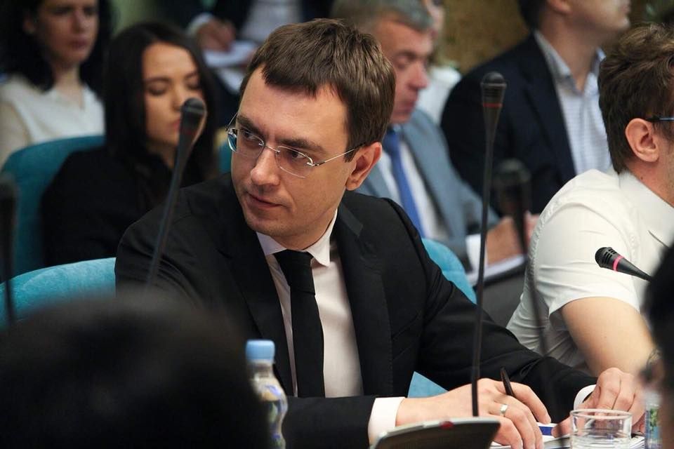 Володимир Омелян готується закрити залізничне сполучення з Росією