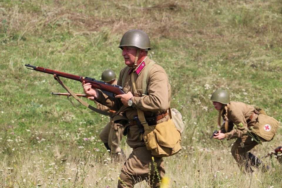 У Легедзиному реконструювали бій прикордонників 1941 року