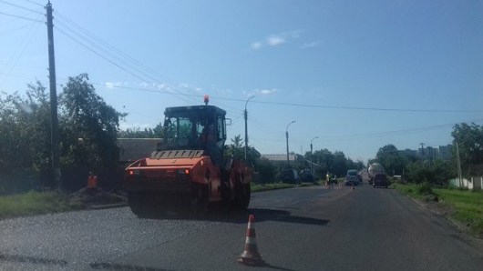 На Черкащині жителі села Мошни перекривали трасу: вимагають ремонту