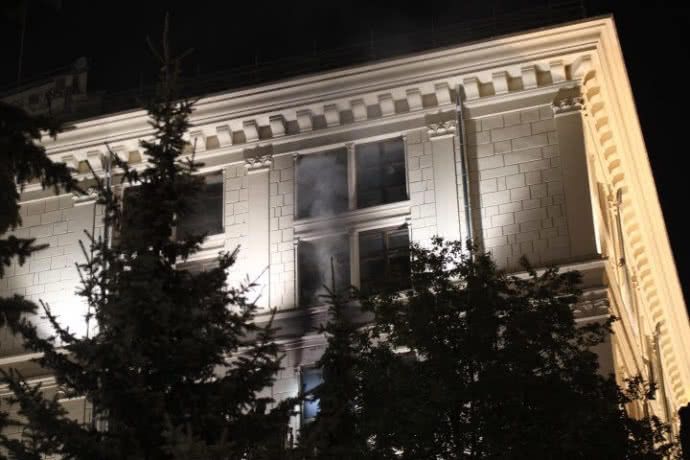 У будівлі Центробанку в Москві сталася пожежа (фото, відео)