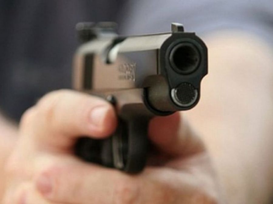 У Рівному таксист вистрілив у груди пасажира під час бійки
